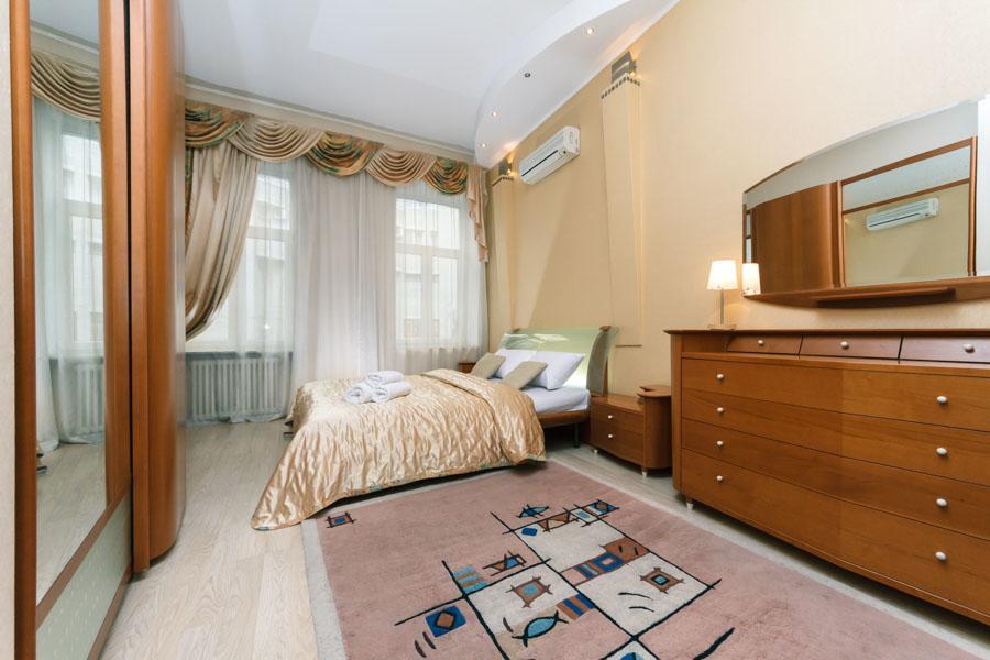 Apartment Malaya Zhitomirskaya 3 Kiev Extérieur photo